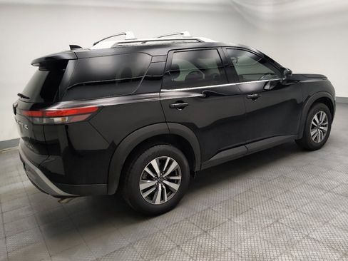 Used 2023 Nissan Pathfinder SL image 10