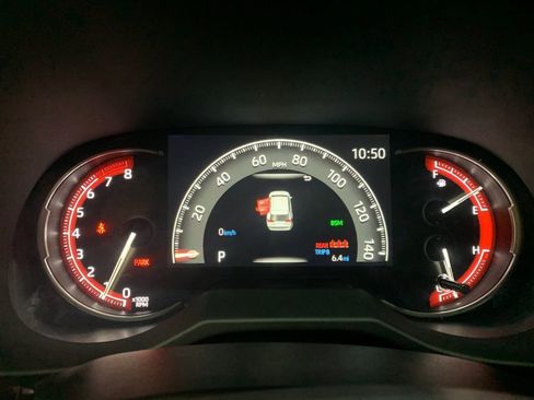 New 2025 Toyota RAV4 XLE image 30