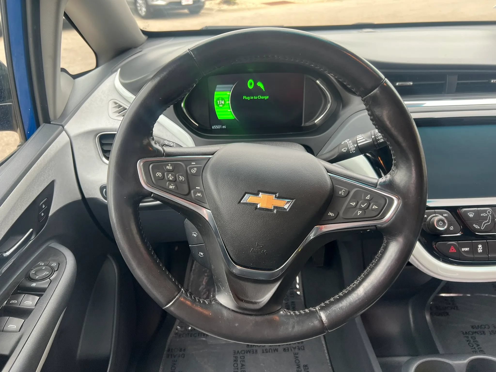 Used 2021 Chevrolet Bolt LT FWD image 14