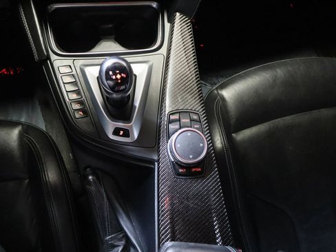 Used 2015 BMW M4 Coupe image 16
