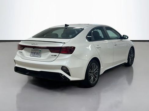 Certified 2023 Kia Forte GT-Line w/ GT-Line Premium Package FWD image 7