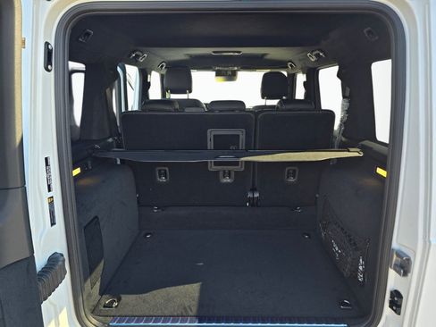 New 2027 Mercedes-Benz G 63 AMG 4MATIC image 11