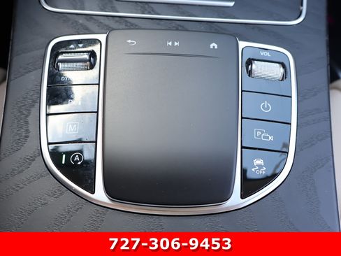 Certified 2022 Mercedes-Benz GLC 300 image 30