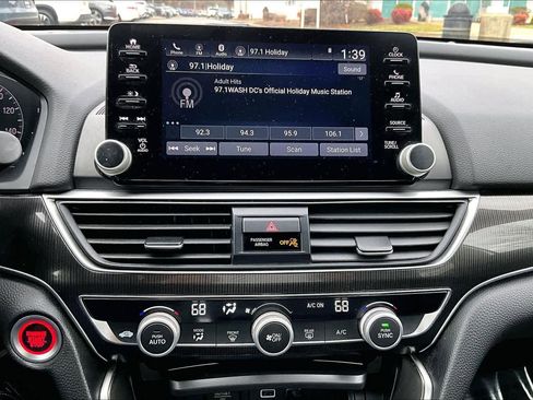 Used 2021 Honda Accord Sport image 34