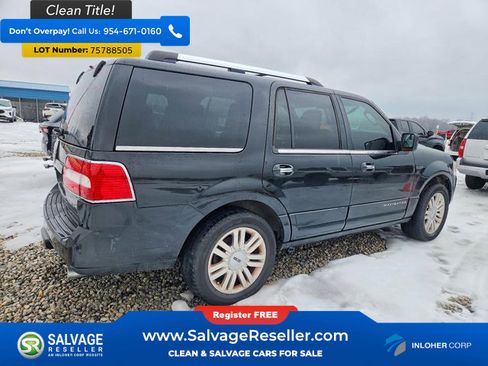 Used 2014 Lincoln Navigator 2WD image 4