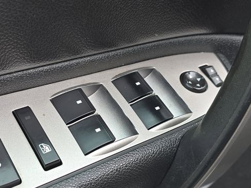 Used 2012 GMC Sierra 2500 SLE w/ SLE Preferred Package image 11