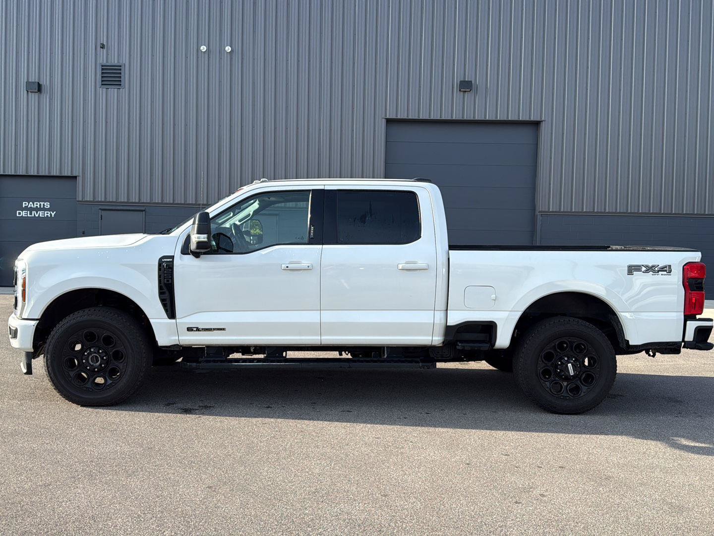 Used 2024 Ford F250 Lariat w/ Lariat Ultimate Package AWD/4WD image 6