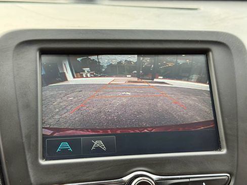 Used 2016 Chevrolet Malibu LT FWD image 13
