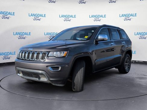 Used 2018 Jeep Grand Cherokee Limited image 11