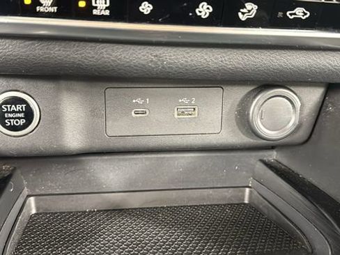 Certified 2021 Nissan Rogue SV image 27