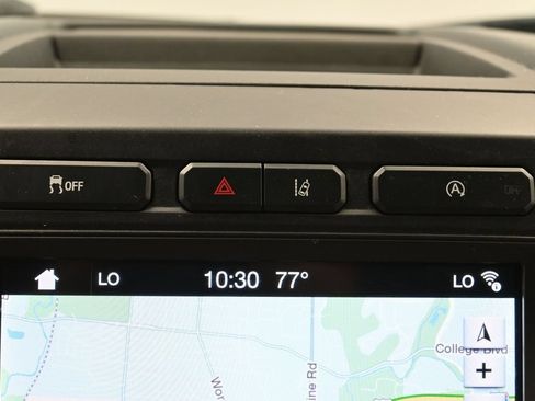 Used 2019 Ford Expedition XLT w/ Equipment Group 202A RWD image 24