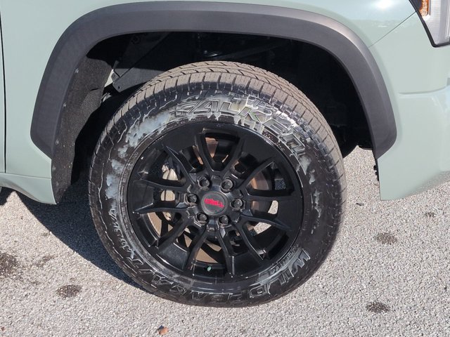 Used 2024 Toyota Tundra SR5 w/ SR5 Convenience Package AWD/4WD image 10