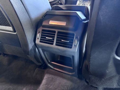 Used 2017 Land Rover Range Rover Evoque HSE image 18