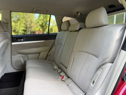 Used 2014 Subaru Outback 2.5i Premium w/ Popular Package #3 AWD/4WD image 35