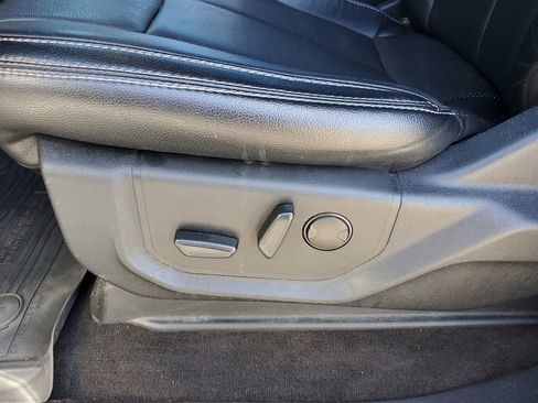 Used 2020 Ford F150 Lariat w/ Equipment Group 502A Luxury image 16