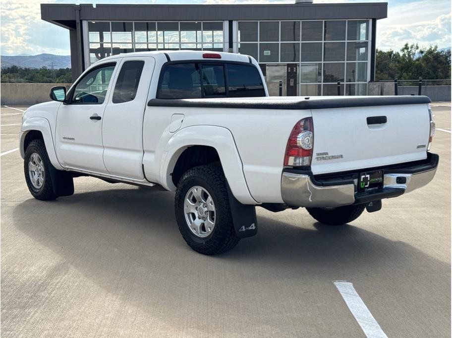 Used 2011 Toyota Tacoma 4x4 Access Cab w/ SR5 Pkg #2 image 6