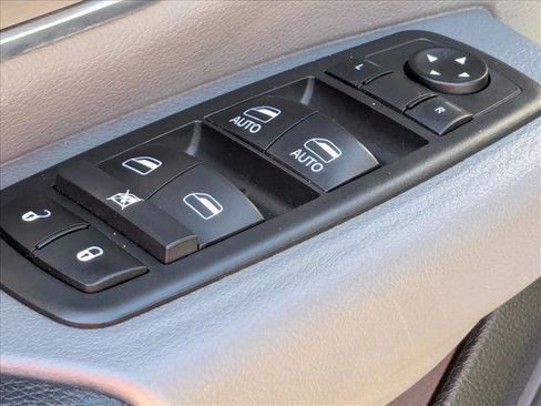 Used 2019 RAM 1500 Big Horn image 7