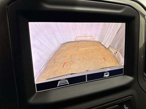 Certified 2025 Chevrolet Silverado 1500 Custom AWD/4WD image 17