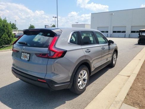 Certified 2024 Honda CR-V LX image 8