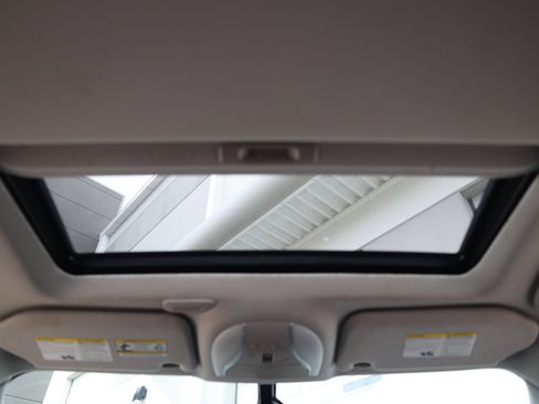 Used 2019 INFINITI QX60 Luxe w/ Essential Package FWD image 27