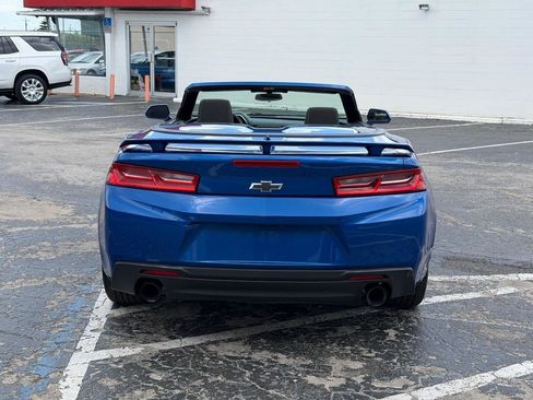 Used 2017 Chevrolet Camaro LT RWD image 10