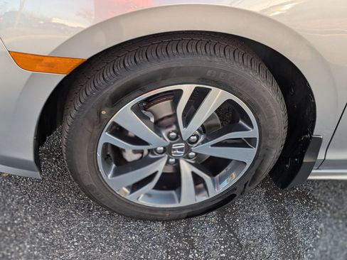 Used 2024 Honda Odyssey Touring image 12