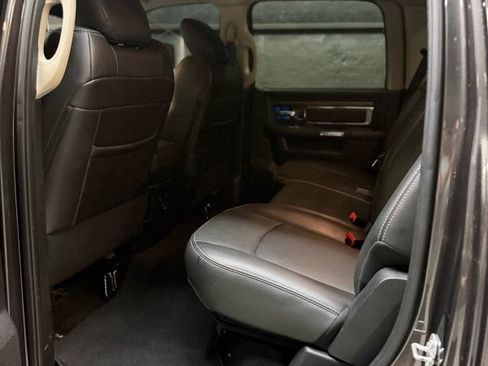 Used 2016 RAM 3500 Laramie w/ Sport Appearance Group AWD/4WD image 10