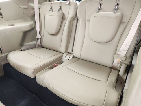 Used 2013 Toyota Highlander Limited image 33