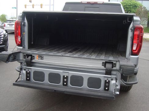 Certified 2024 GMC Sierra 1500 Denali w/ Denali Reserve Package AWD/4WD image 5