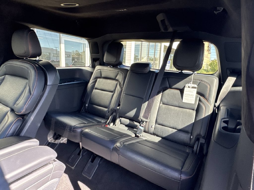 Certified 2026 Lincoln Navigator Black Label AWD/4WD image 26
