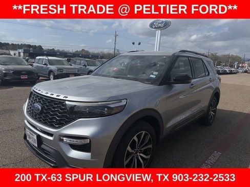 Used 2020 Ford Explorer ST image 3