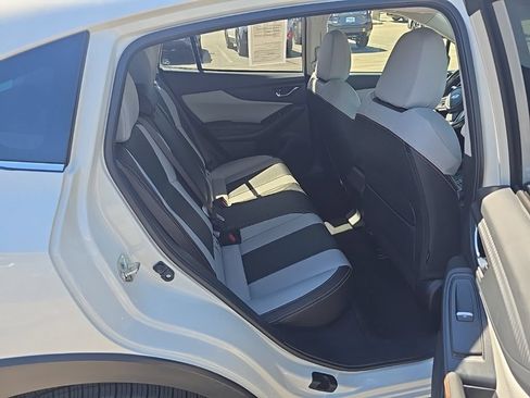 Used 2020 Subaru Crosstrek 2.0i Limited w/ Moonroof Package w/Navigation AWD/4WD image 7