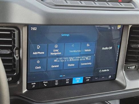 New 2025 Ford Bronco Badlands image 12