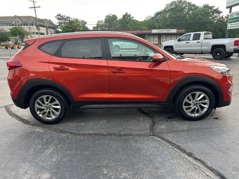 Used 2016 Hyundai Tucson SE w/ Option Group 02 AWD/4WD image 6