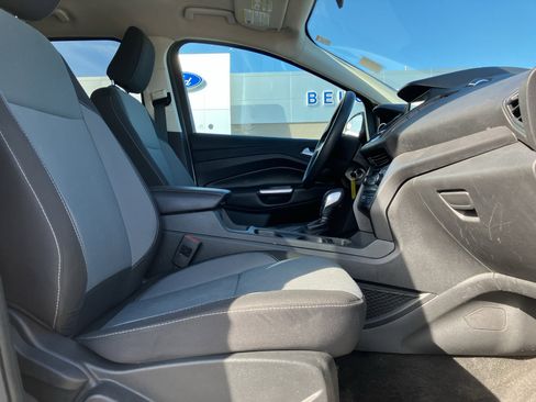 Used 2018 Ford Escape SE w/ SE Sync 3 Package image 35