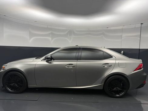 Used 2016 Lexus IS 200t RWD image 2