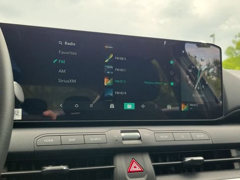 New 2026 Kia K4 FWD image 19