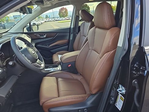 New 2025 Subaru Ascent Touring w/ Popular Package #2 image 10