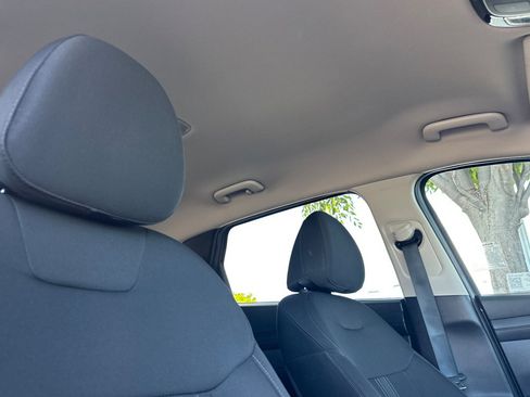 Used 2025 Hyundai Tucson SEL AWD/4WD image 17