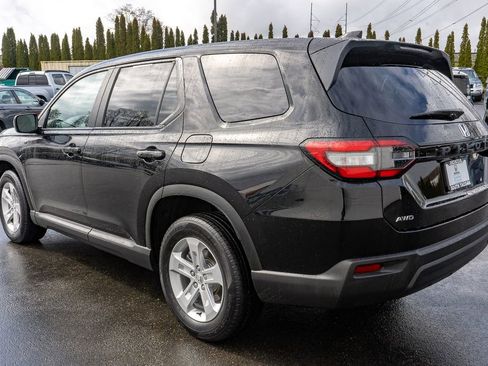 Certified 2023 Honda Pilot LX image 10