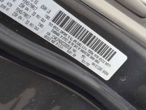 Used 2012 Jeep Grand Cherokee Laredo w/ Laredo E Group image 31