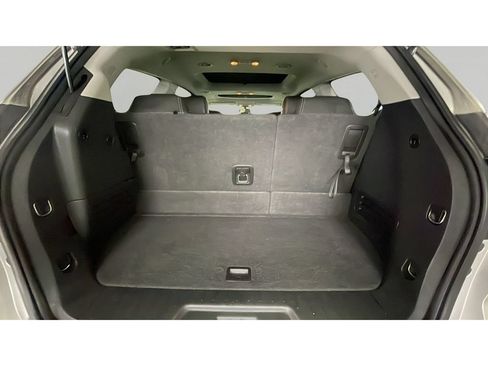 Used 2015 Chevrolet Traverse LT FWD image 18