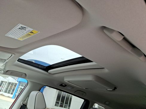 New 2026 Honda Odyssey Touring image 11