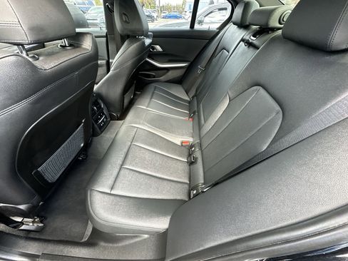 Used 2020 BMW 330i Sedan w/ Driving Assistance Package image 27