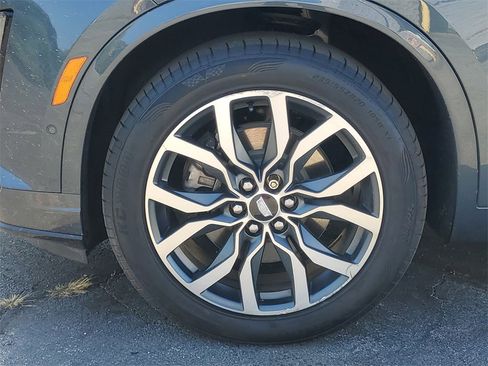 Used 2021 Cadillac XT6 Sport image 8