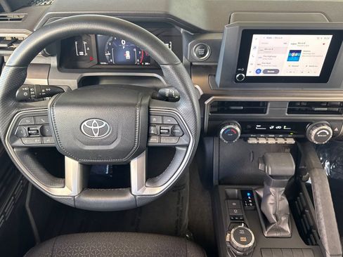 Certified 2025 Toyota 4Runner SR5 image 18