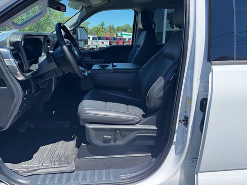 Used 2025 Ford F450 Lariat w/ Camper Package AWD/4WD image 8