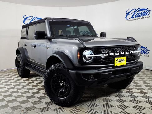 Used 2022 Ford Bronco Wildtrak AWD/4WD image 1