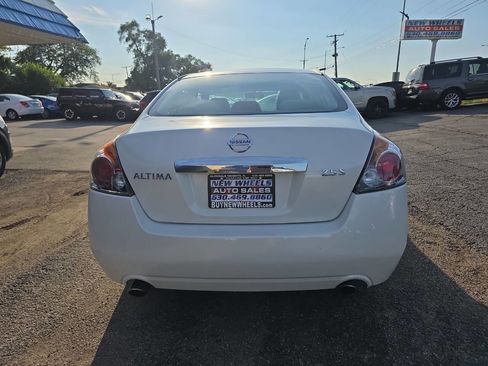 Used 2010 Nissan Altima 2.5 S w/ Convenience Plus Pkg image 13
