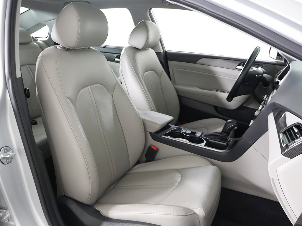 Used 2019 Hyundai Sonata Limited w/ Ultimate Package 04 FWD image 33